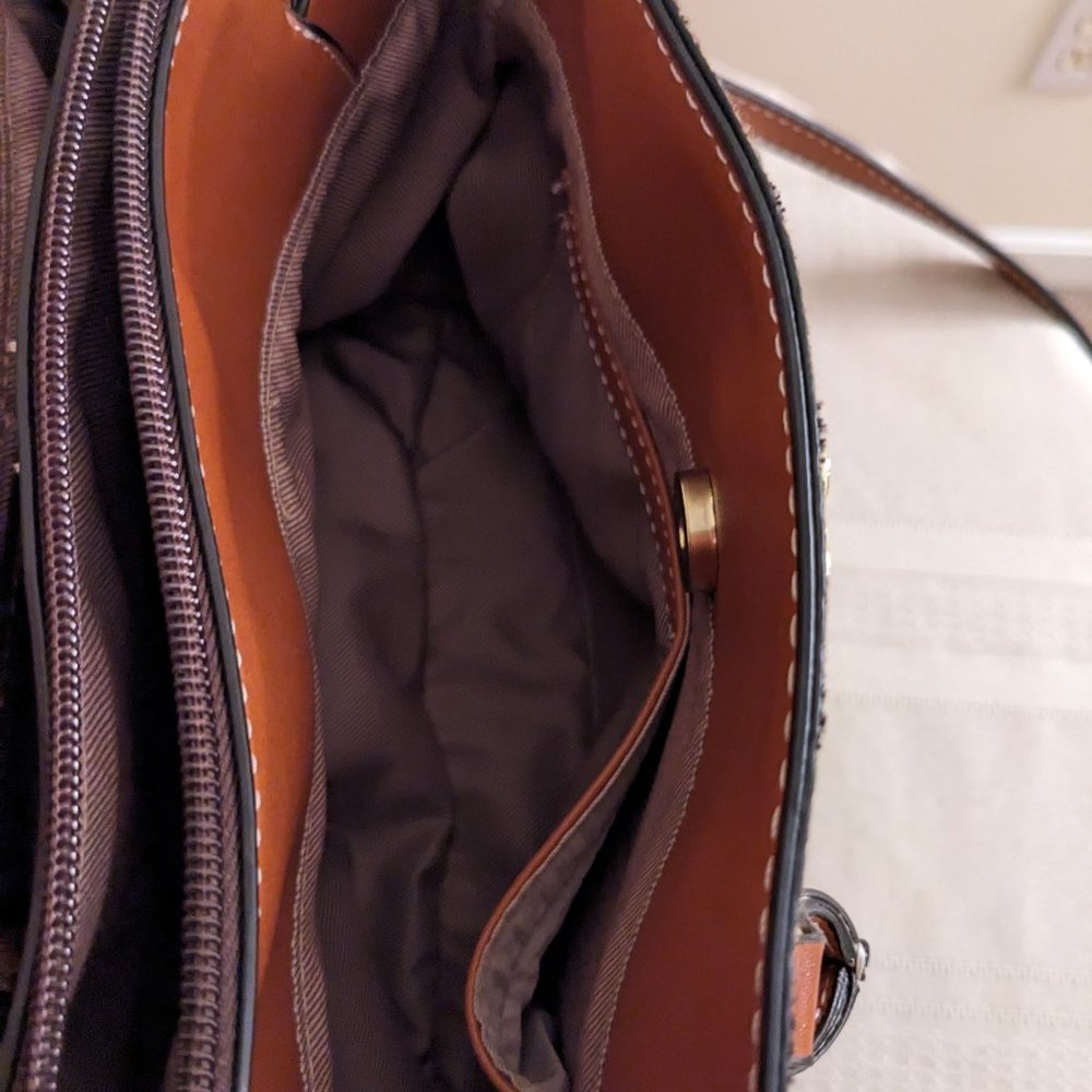 London Fog, Dark Brown Logo Canvas , Kate Satchel Style, Slightly use. - Picture 10 of 12
